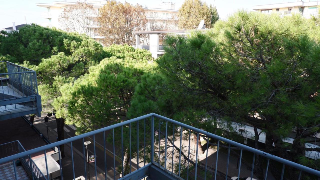 Appartamento Mazzini Jesolo Exterior foto